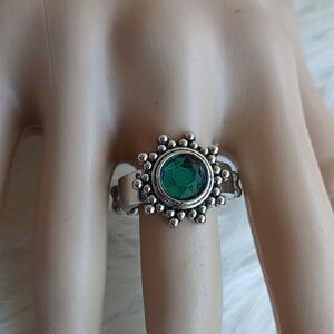 Paparazzi Silver Green Vintage-Inspired Ring